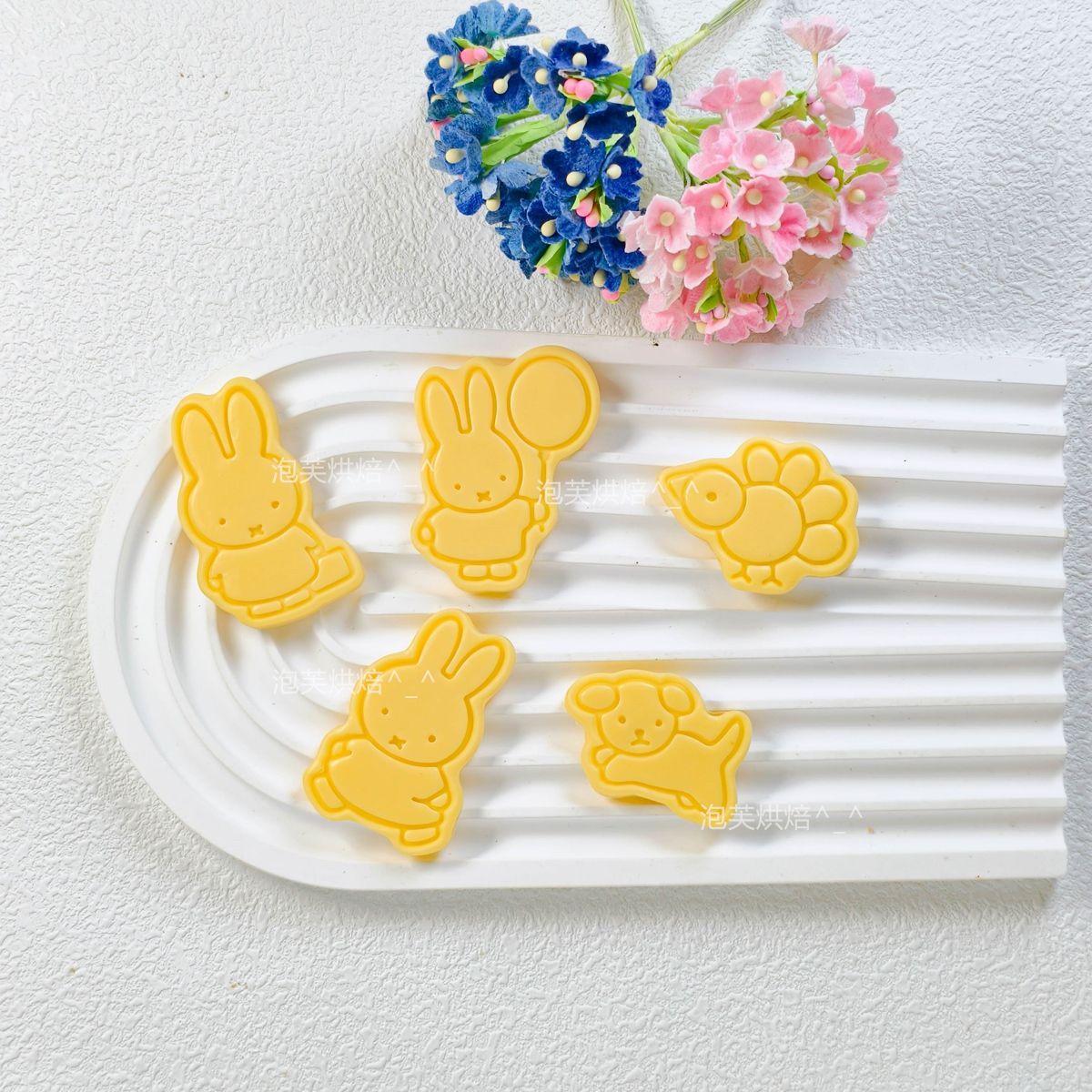 Cute 3D Press Cookie Mold with - đánh giá và giá Quality Kitchen Gadgets
